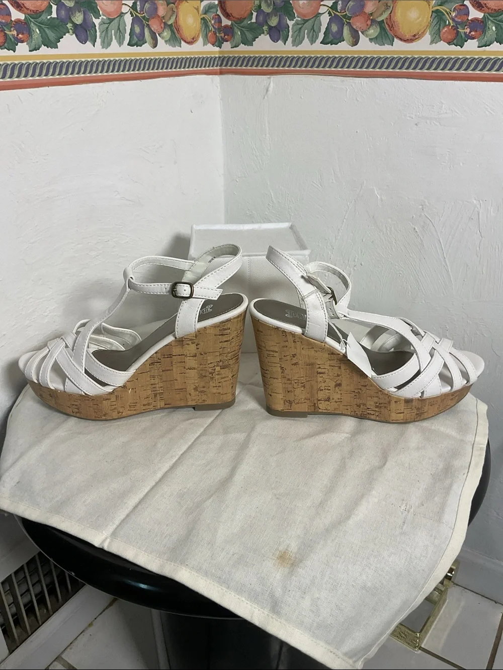 Brash White Strappy Cork Wedge Sandals Size 9 NWT